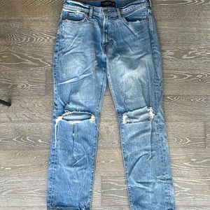Abercrombie & Fitch Ripped Straight Jeans 33x32